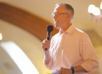 Huffman’s New Legislation Opposes Fossil-Fuel Bailout