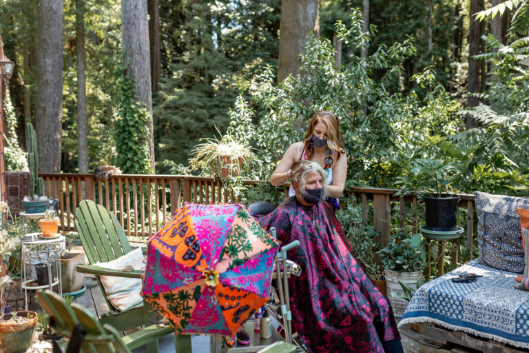 Hairstylists Grapple With Covid-19 Orders