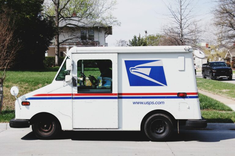 Open Mic: I Love the USPS