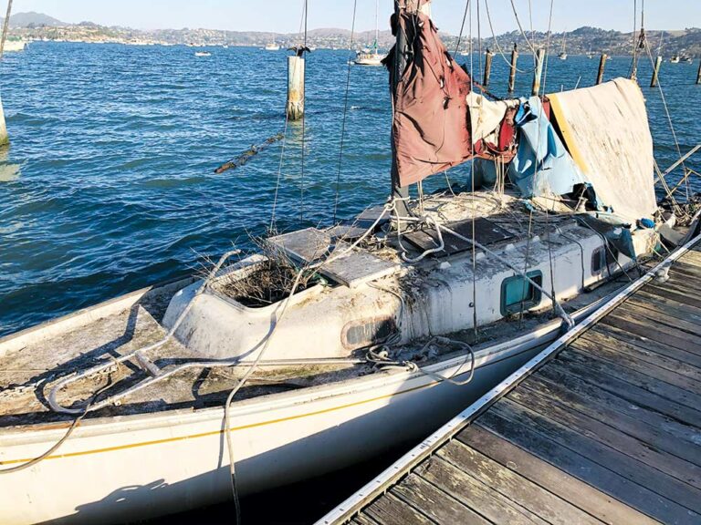 Officials Seek to Remove Richardson Bay ‘Anchor-Outs’