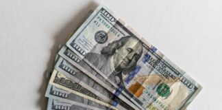 Money cash rent California