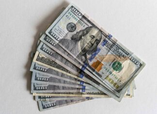 Money cash rent California