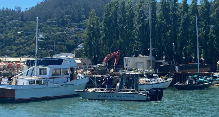Fighting flares up again between local officials and mariners living on Richardson Bay