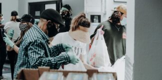 Food assistance - Joey Muniz/Unsplash