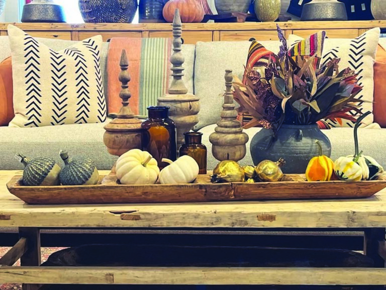 Embracing Autumn with Fall Decor