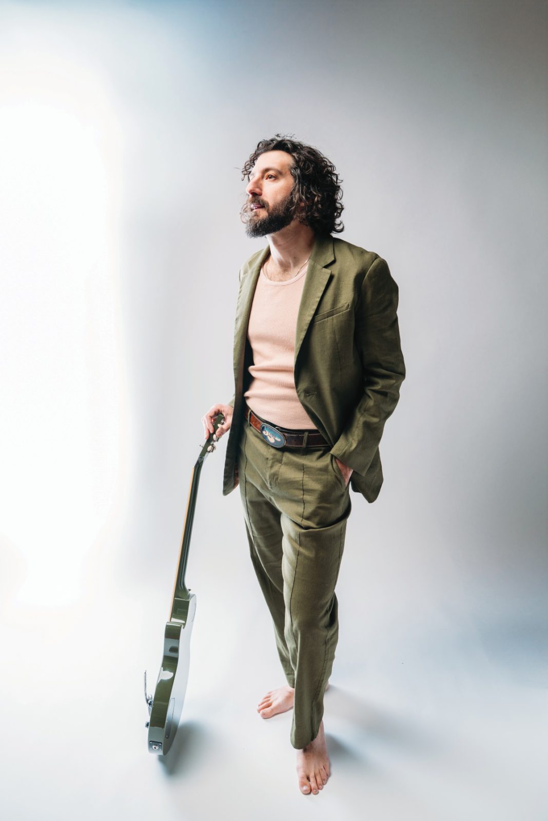 Eric Silverman’s songs feature Springsteen-esque, thoughtful, lyrical insights and a sort of muscular structure imbued with soulful grooves.