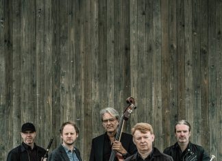 Lúnasa's current material brings virtuosity and momentum in equal measure, from driving pipes and fiddle to fluid guitar and flute.
