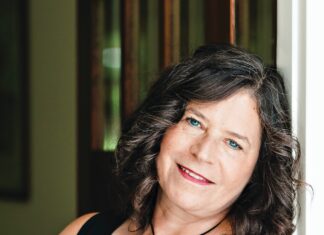 Battling ALS, Researchers Strive to Find Treatments and a Cure After making the difficult decision to undergo genetic testing, Mindy Uhrlaub learned that she, too, carries a specific gene mutation that can cause amyotrophic lateral sclerosis (ALS), also known as Lou Gehrig’s disease.
