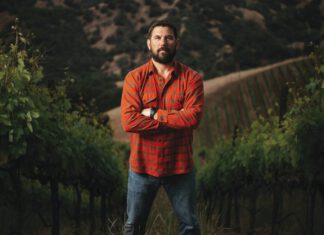 Zillions of Zins: Project Zin & Clay Mauritson Clay Mauritson in a vineyard